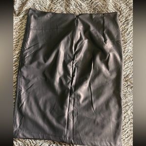 Leather Sculpted Express Skirt
